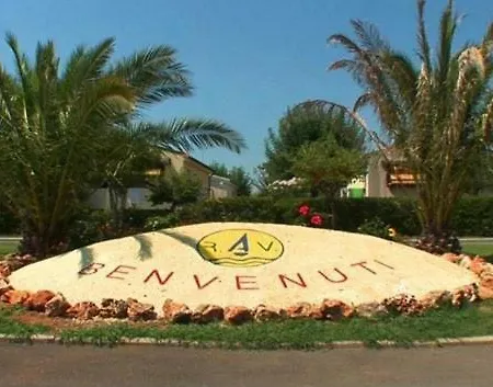 Villetta Alladin Ferienhaus